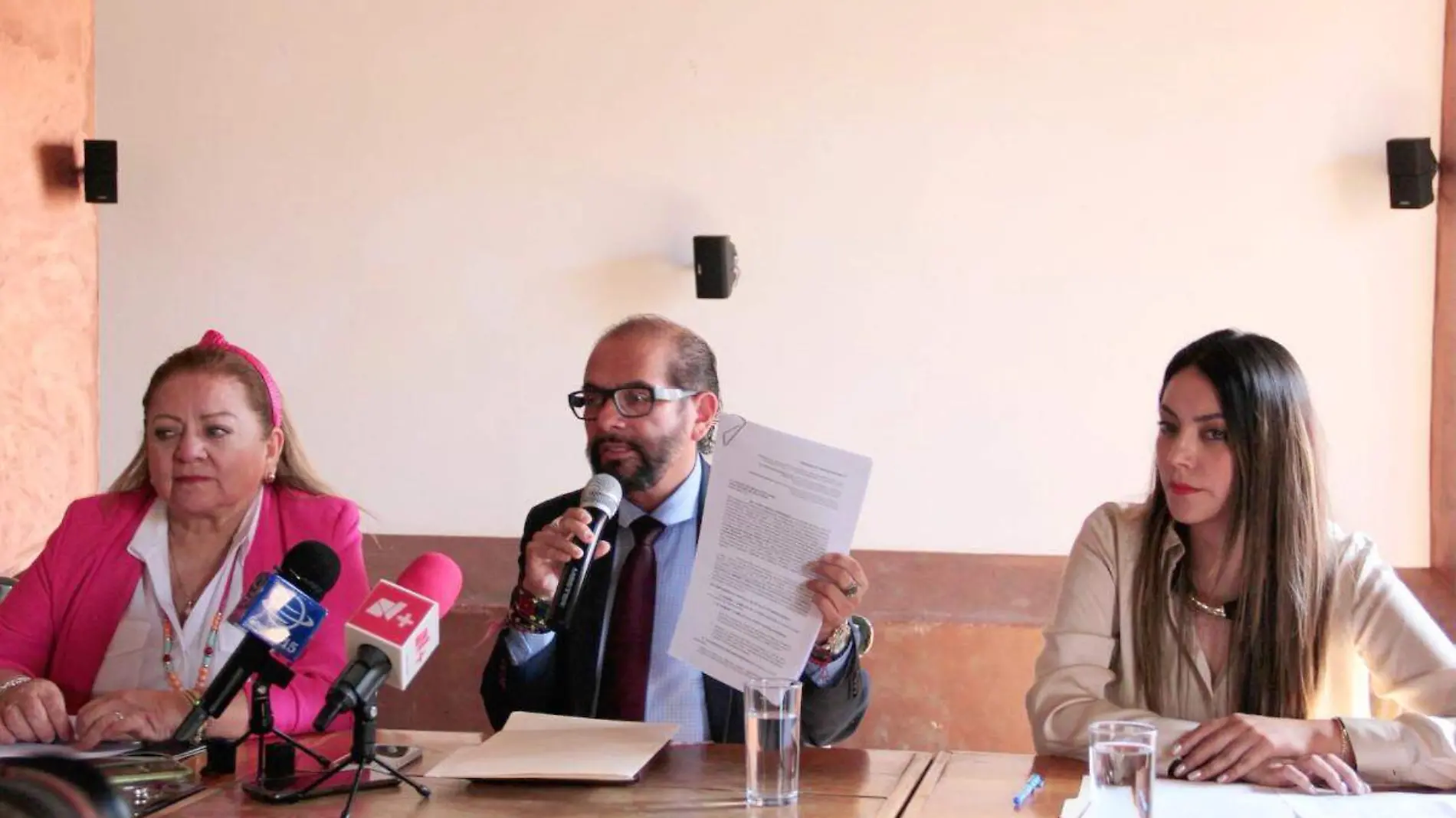 Conferencia de prensa procurador de las niñas, niños y adolescentes de Zacatecas